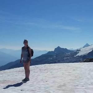 Meet your Posher, Jennifer